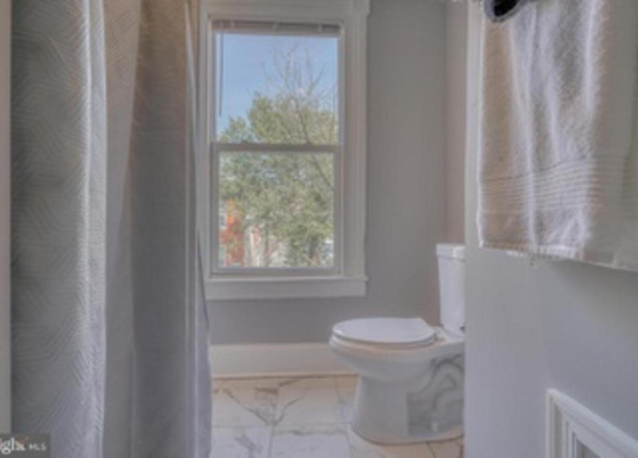 Budget Bed Room Near Downtown Inner Harbor W Free Parking Baltimore Exterior foto